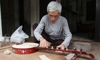 Dao Xa village craftsman helps preserve folk music