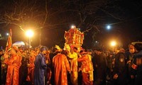 Ngoc Lo palanquin parade kicks off Tran Temple Fest