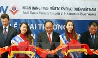 Prime Minister Nguyen Xuan Phuc attends Vietnam-Russia business forum