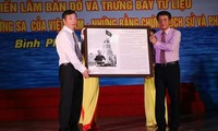 Exhibition on “Vietnam’s Hoang Sa and Truong Sa: Historical and legal evidence” opens in Binh Phuoc