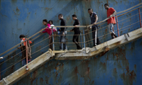 Obstacles to resolving migrant crisis