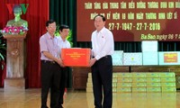 President Tran Dai Quang visits war veterans in Ha Nam province