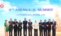 Prime Minister Nguyen Xuan Phuc attends ASEAN Summits