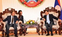 Lao PM suggests Vietnam, Laos cooperating in cyber security 