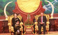 NA Chairwoman Nguyen Thi Kim Ngan meets Lao Party General Secretary and President 