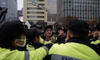 South Korea deploys thousands of police officers ahead of planned mass protest against Park in Seoul
