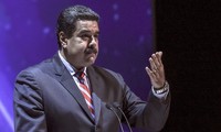 Maduro rejects early elections as way out of Venezuela crisis