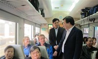 Deputy Prime Minister Trinh Dinh Dung inspected railways infrastructure