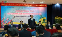 President Tran Dai Quang meets overseas Vietnamese 