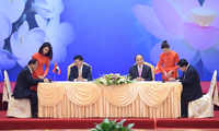 Laotian newspapers hail the success of the 39th Vietnam Laos Joint Governmental Committee meeting