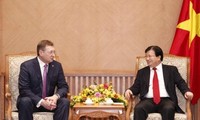 Vietnam, Russia promote oil and gas cooperation 