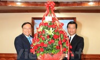 Vietnam congratulates LPRP on 62th founding anniversary