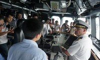 Vietnam, US hold 8th Naval Engagement Activity in Khanh Hoa