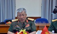 Vietnam resolutely defends its sovereignty in East Sea