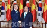 PM receives RoK President, Advisor to Japan’s Cabinet