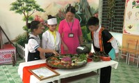Muong culture in schools