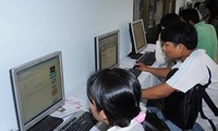 Microsoft helps Vietnam protect children in cyberspace