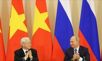 Vietnam, Russia vow to boost strategic partnership 