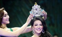 Vietnamese beauty crowned as Miss Earth 2018
