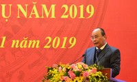 PM Nguyen Xuan Phuc chairs national mass mobilization conference