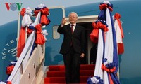 Vietnam tightens relations with neighboring countries