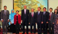 Singaporean Deputy PM visits Hue
