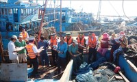 Coast Guard accompanies fishermen in safeguarding national sovereignty  