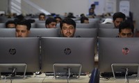 Afghanistan delays presidential election preliminary results