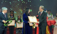 Outstanding ethnic minority youths honored
