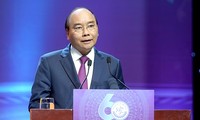 Prime Minister Nguyen Xuan Phuc: innovation in talent mobilization is a priority