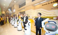 Vietnam’s first bank applies AI in transactions