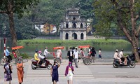 Hanoi reopens outdoor activities and shopping centers 