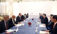 Prime Ministers of Vietnam, France hold talks 
