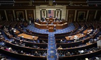 US House passes bill to avoid government shutdown