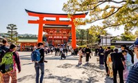 Businesses in Japan ready to receive foreign tourists as border measures eased