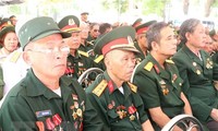 Gathering held to pay tribute to soldiers fallen in combat defending Quang Tri Ancient Citadel
