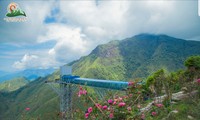 Rong May glass bridge, an attractive destination in Lai Chau