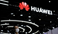 US bans Chinese Huawei, ZTE equipment sales, citing national security risk