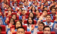 Young Vietnamese people are devoted to national development