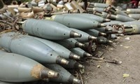 EU agrees to buy arms to aid Ukraine