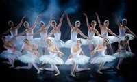 Swan Lake ballet to return to Hanoi theater after five years