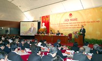 Réunion entre le gouvernement et les localités sur le développement  en2012