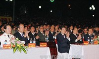 Le président au 15è anniversaire de la fondation de la province Hà Nam