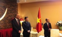 L'ordre d'amitié du Vietnam à l'ancien représentant de l'OMS au Vietnam