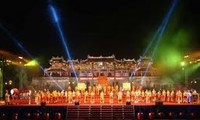 Festival de Hue 2012 : « Un monde pacifique »