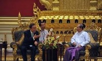  Ban Ki-Moon rencontre Thein Sein et Aung San Suu Kyi