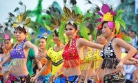 Ouverture du carnaval de Halong 2012