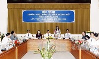 Conférence des permanents du Conseil populaire des localités du Sud-Est