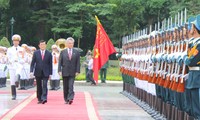 Le président autrichien reçu par les plus hauts dirigeants vietnamiens