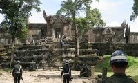 Cambodgiens et Thailandais accélèrent le retrait des troupes